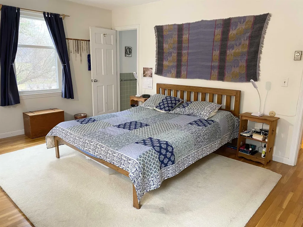 16 Willow Spring Circle Hanover NH 03755