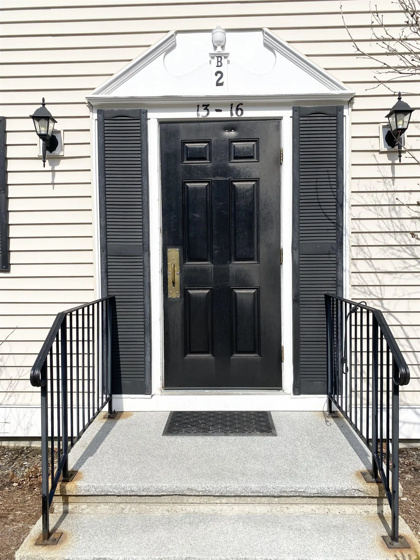 16 Willow Spring Circle Hanover NH 03755