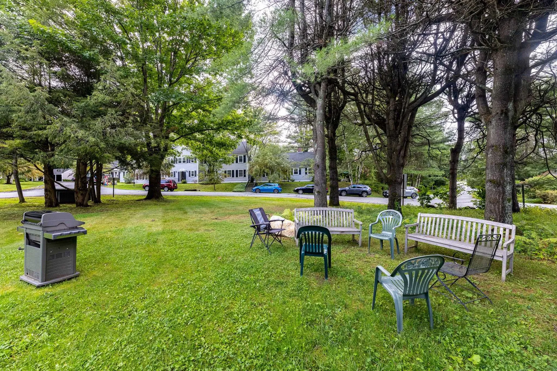 16 Willow Spring Circle Hanover NH 03755