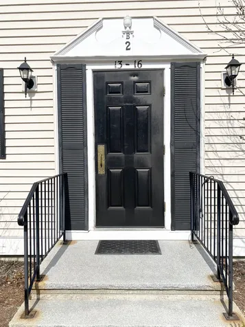 16 Willow Spring Circle Hanover NH 03755