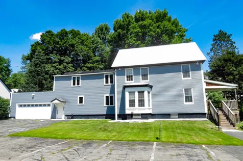 12 Meadow Street Ludlow VT 05149