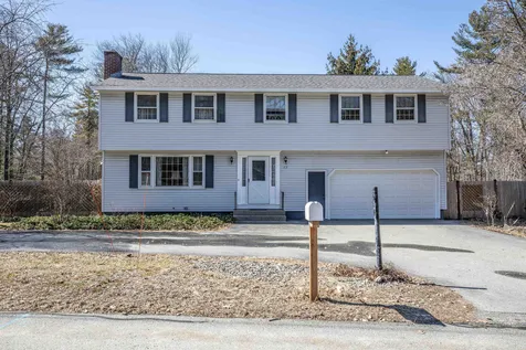 23 Monza Road Nashua NH 03064