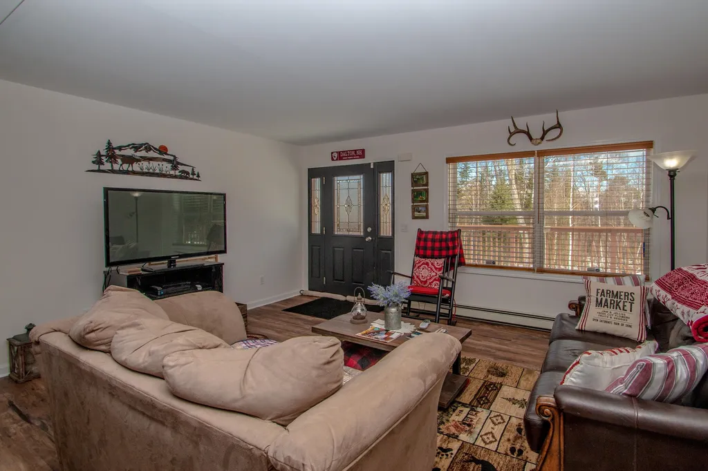 9 Wells Road Dalton NH 03598