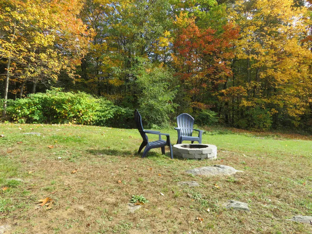 62 Canaan Street Canaan NH 03741