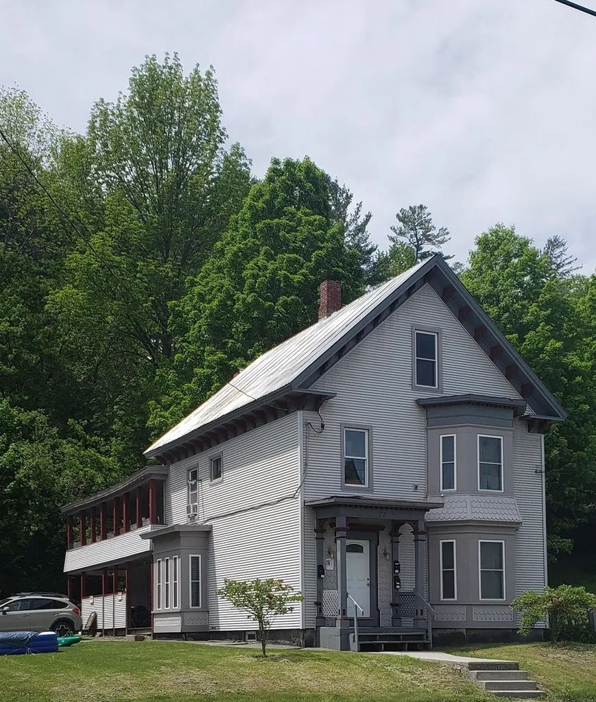 77 Pearl Street St. Johnsbury, VT Real Estate MLS 4901413