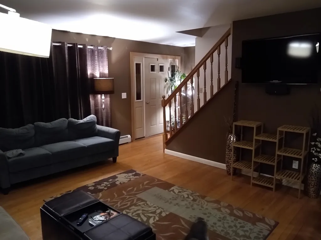 10 James Street Hartford VT 05088