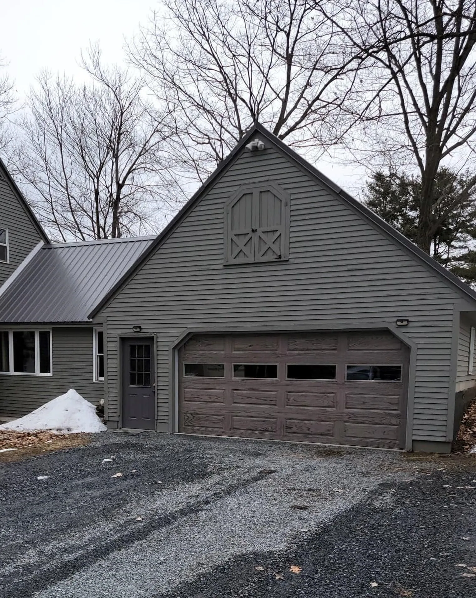 10 James Street Hartford VT 05088