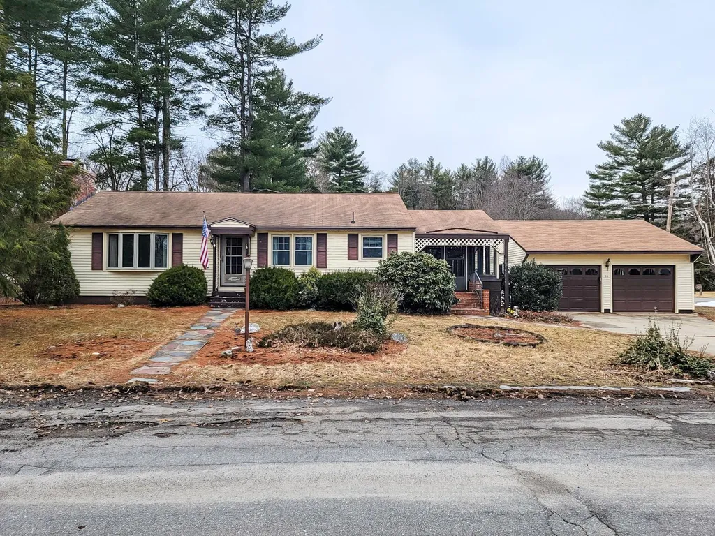 16 Evergreen Drive Merrimack NH 03054