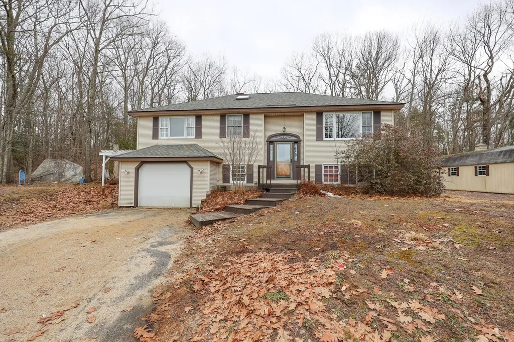 54 Fox Run Lane Rindge NH 03461
