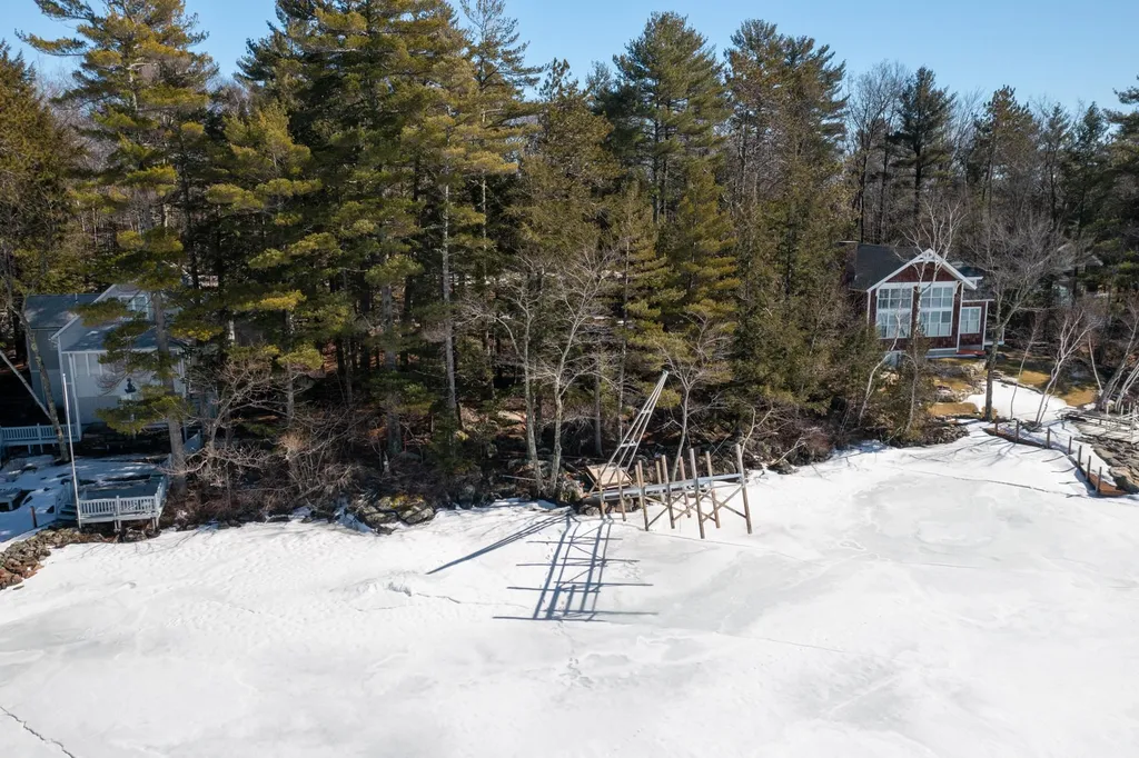 20 Tiger Trail Meredith NH 03253