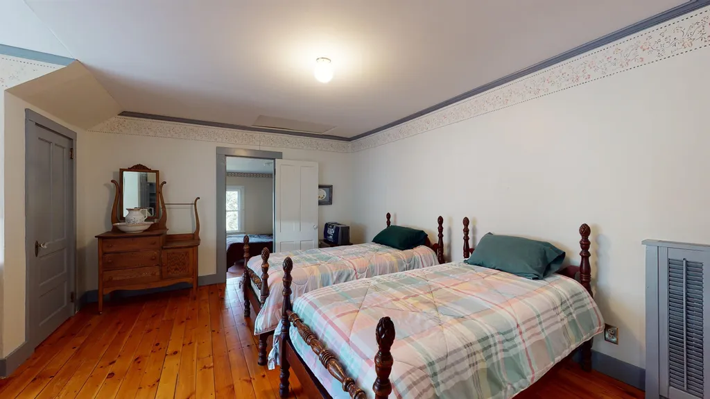 15 Pearl Street Brandon VT 05733