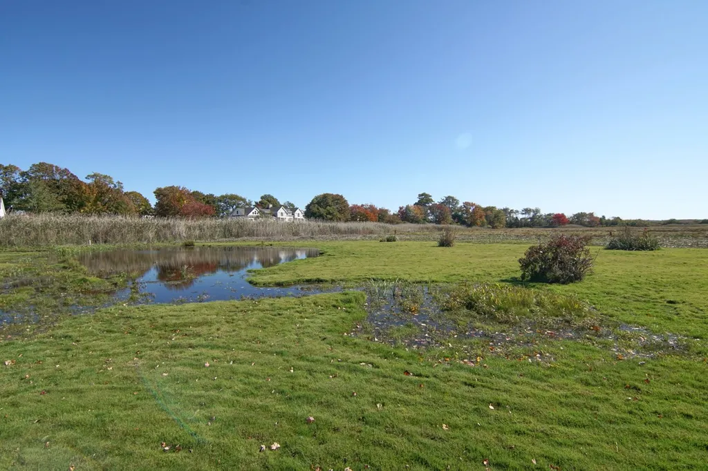 31 Old Locke Road North Hampton NH 03862