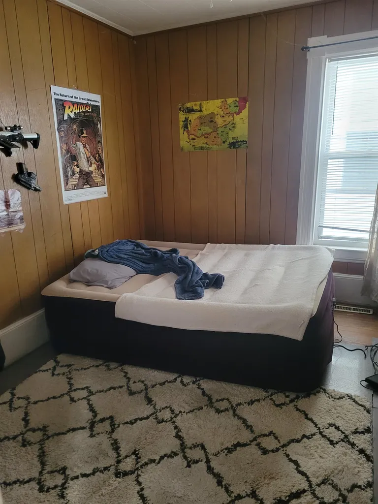 237 Massabesic Street Manchester NH 03103