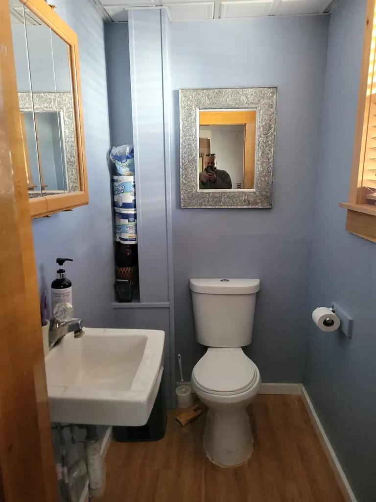 237 Massabesic Street Manchester NH 03103