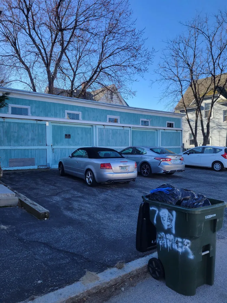 237 Massabesic Street Manchester NH 03103