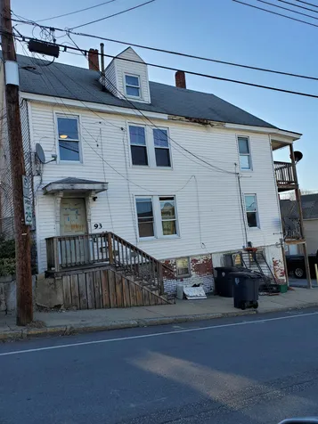 91-93 Chandler Street Nashua NH 03064