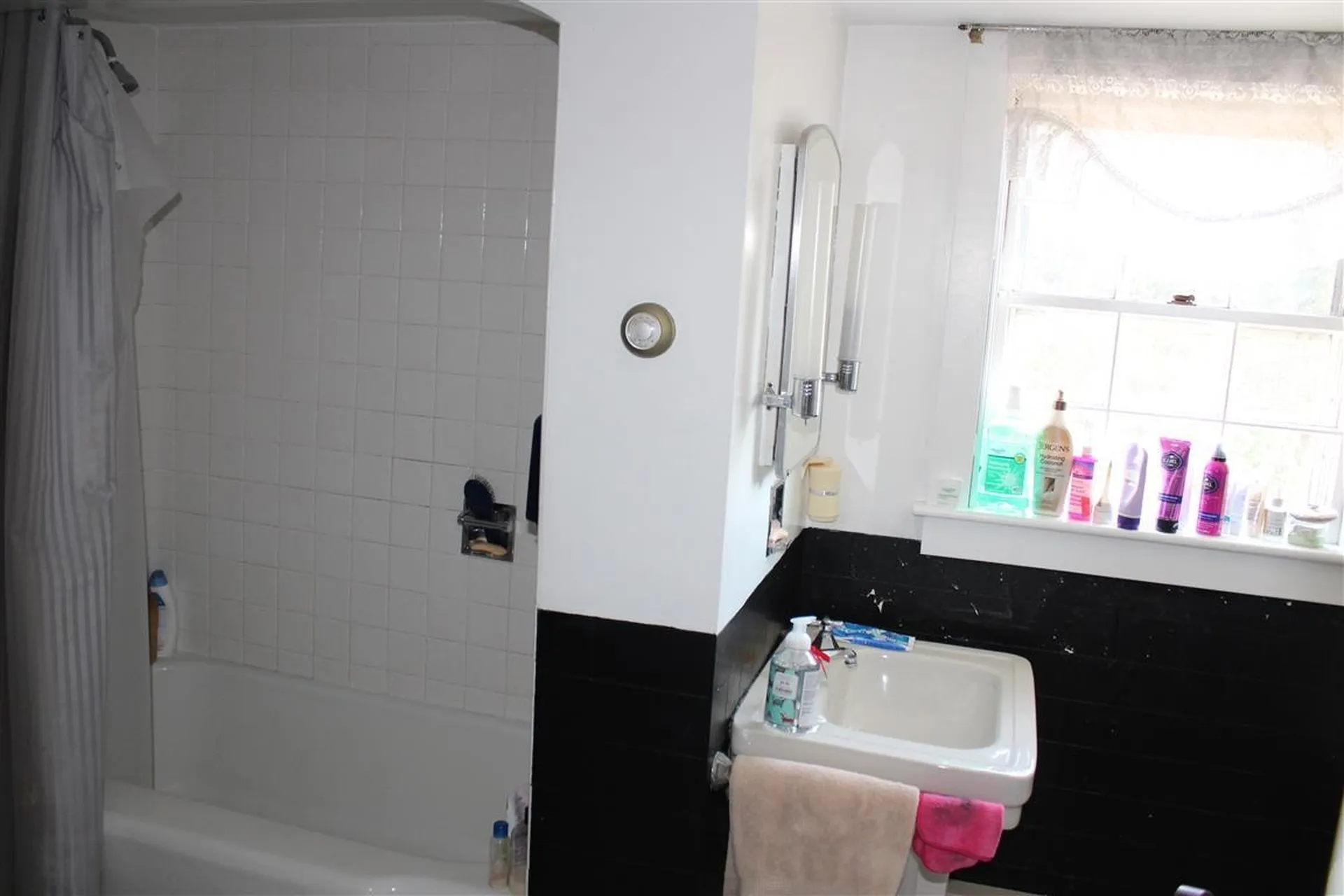 9 Lindy Avenue Claremont NH 03743