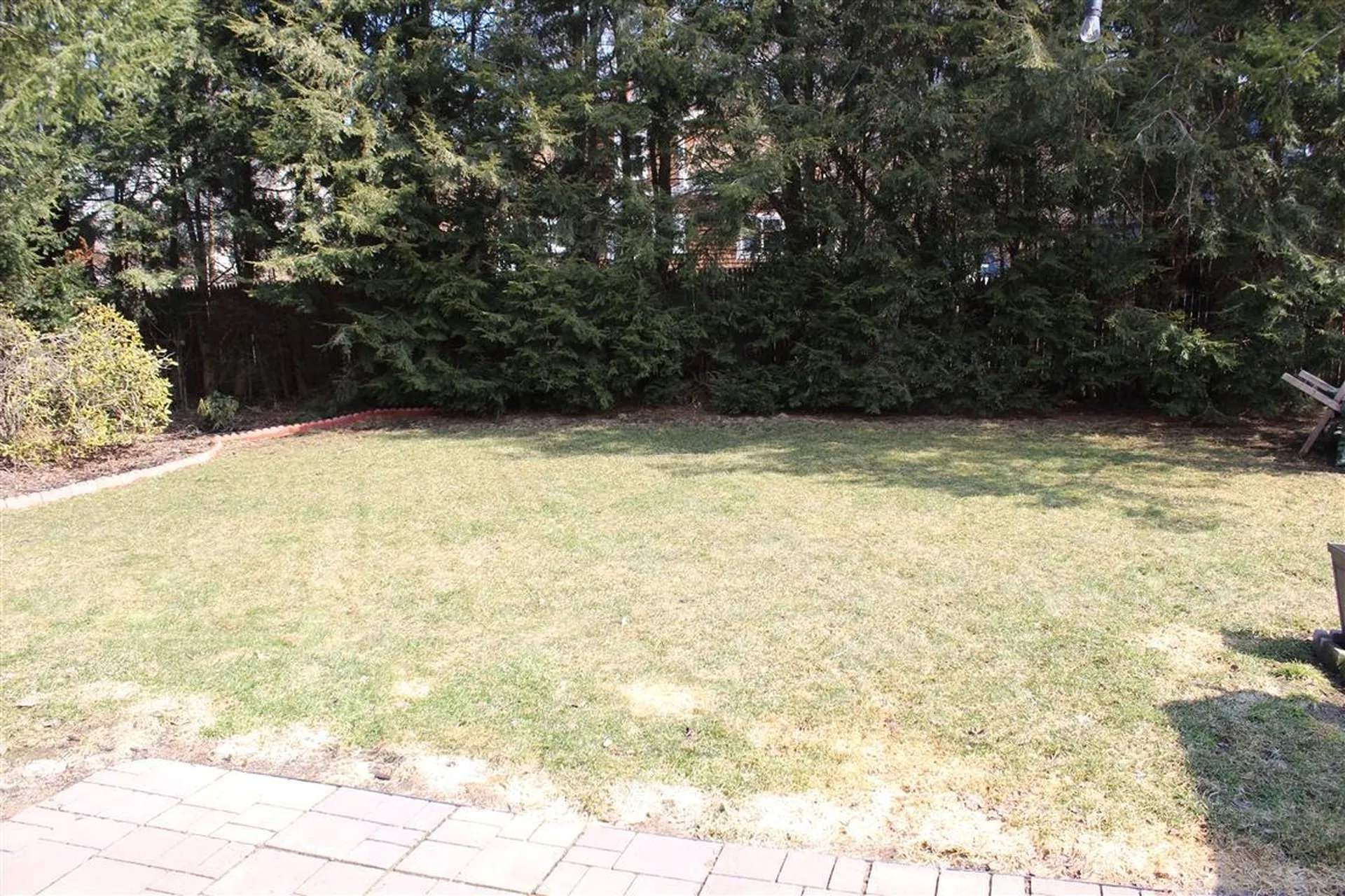 9 Lindy Avenue Claremont NH 03743