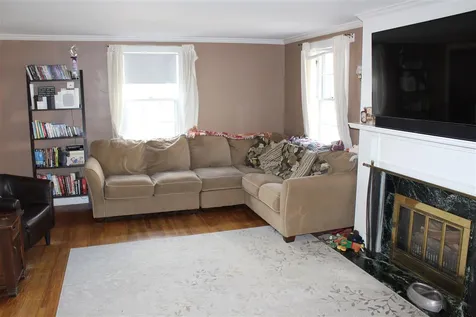 9 Lindy Avenue Claremont NH 03743