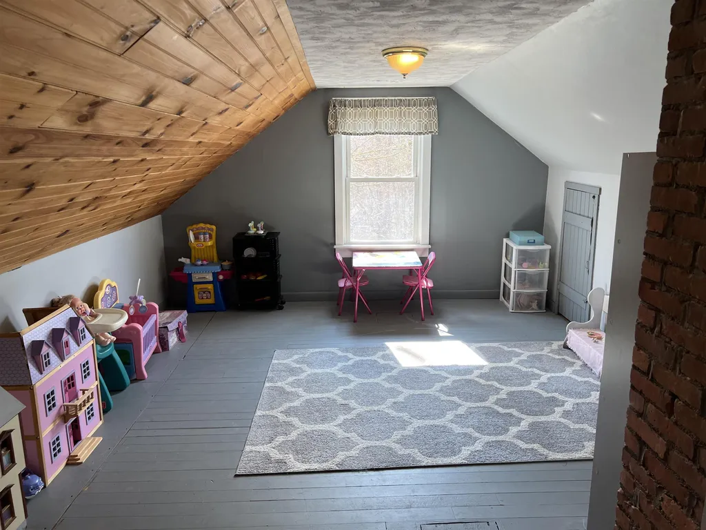 2 Curtis Street Springfield VT 05156