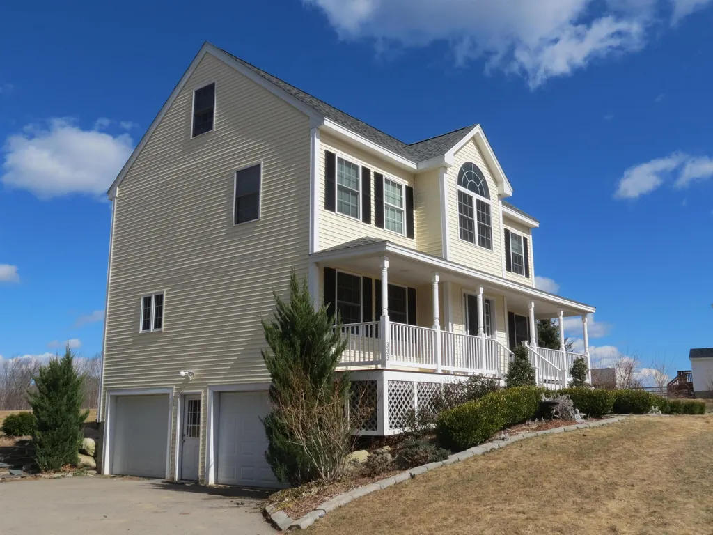 333 Blakes Hill Road Northwood NH 03261