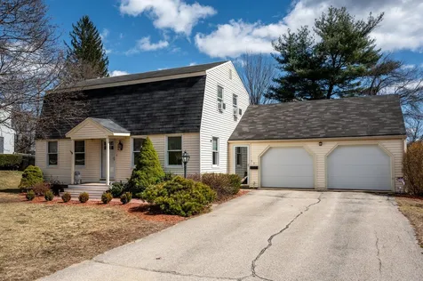 5 Hillcrest Drive Dover NH 03820
