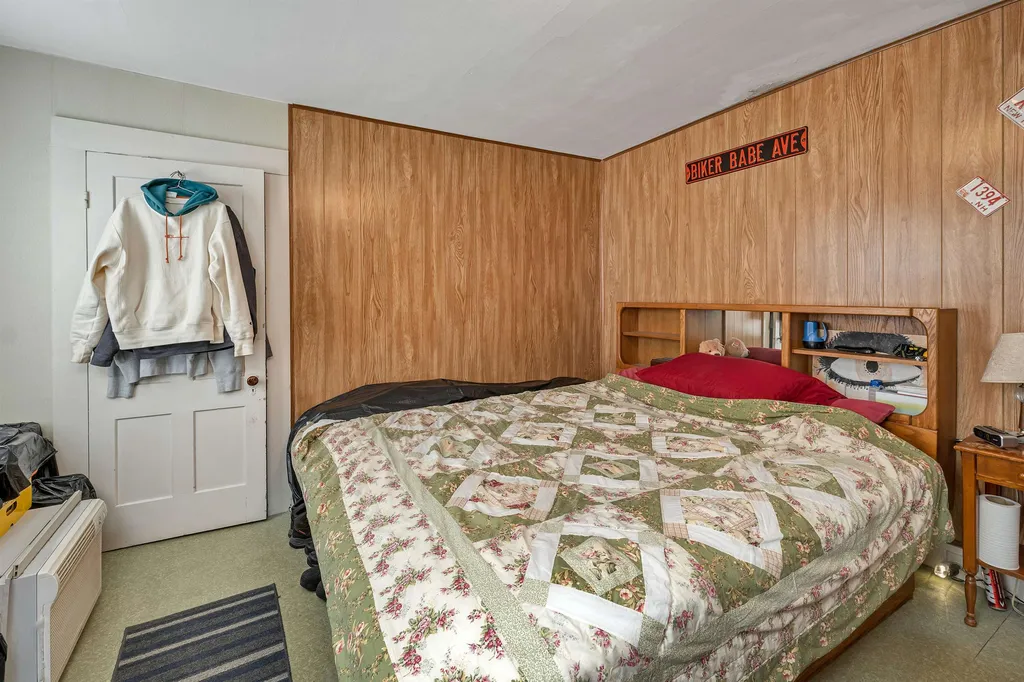 33 Adams Street Laconia NH 03246