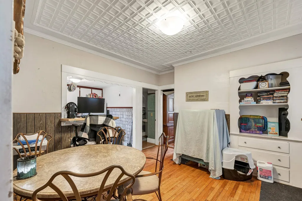 33 Adams Street Laconia NH 03246