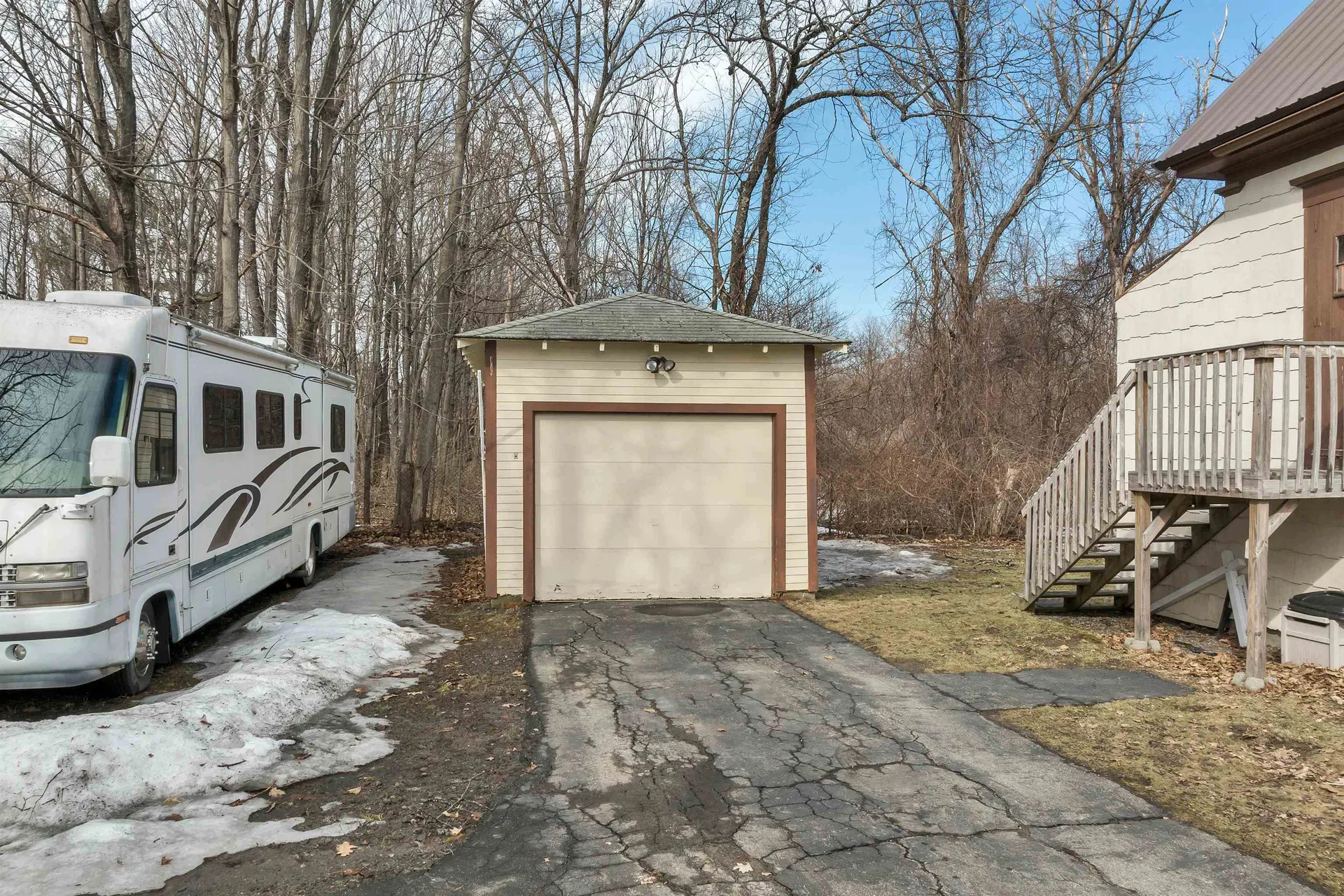 33 Adams Street Laconia NH 03246