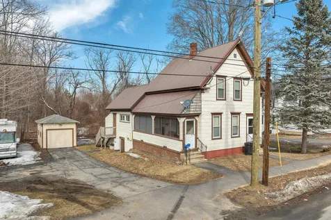 33 Adams Street Laconia NH 03246