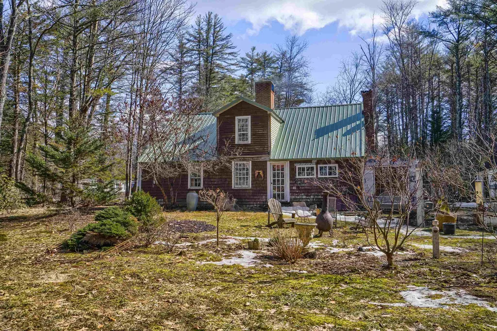384 E Washington Road Hillsborough NH 03244