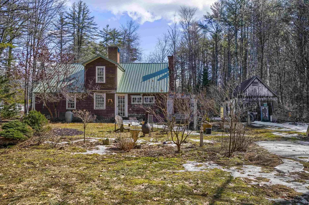 384 E Washington Road Hillsborough NH 03244