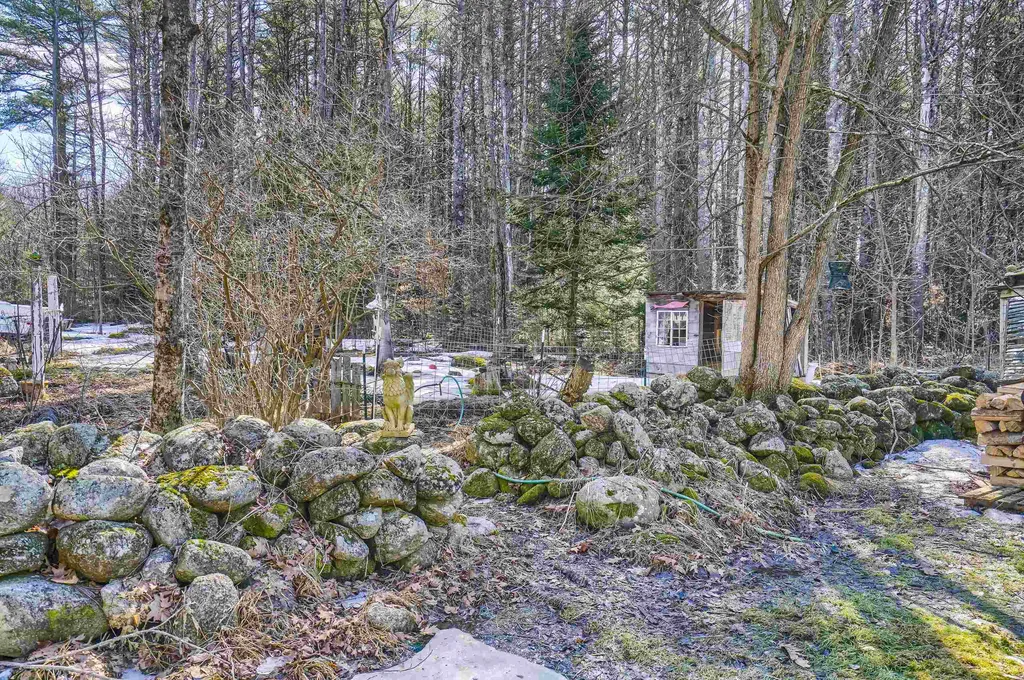 384 E Washington Road Hillsborough NH 03244