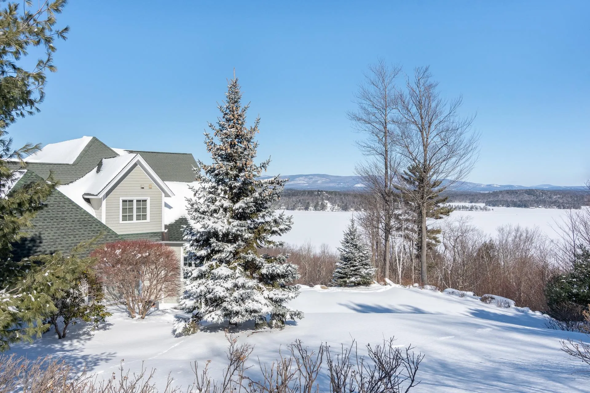 33 Windjammer Ridge Laconia NH 03246