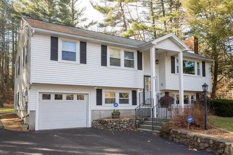 7 Birchwood Drive Londonderry NH 03053