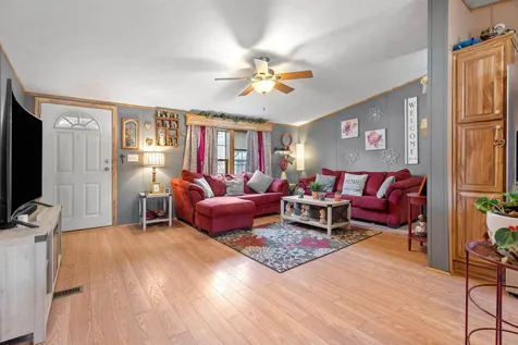 1 Prairie Lane Londonderry NH 03053