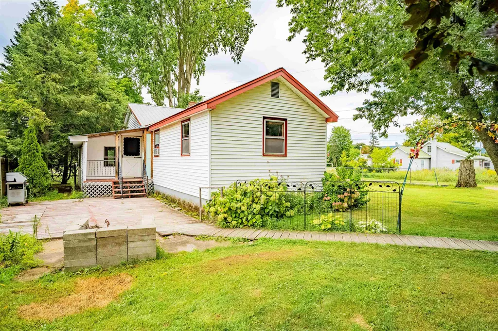 426 Route 7 South Milton VT 05468-0000