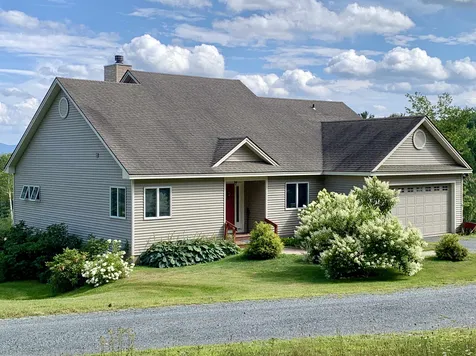 179 Clay Hill Road Hartland VT 05048