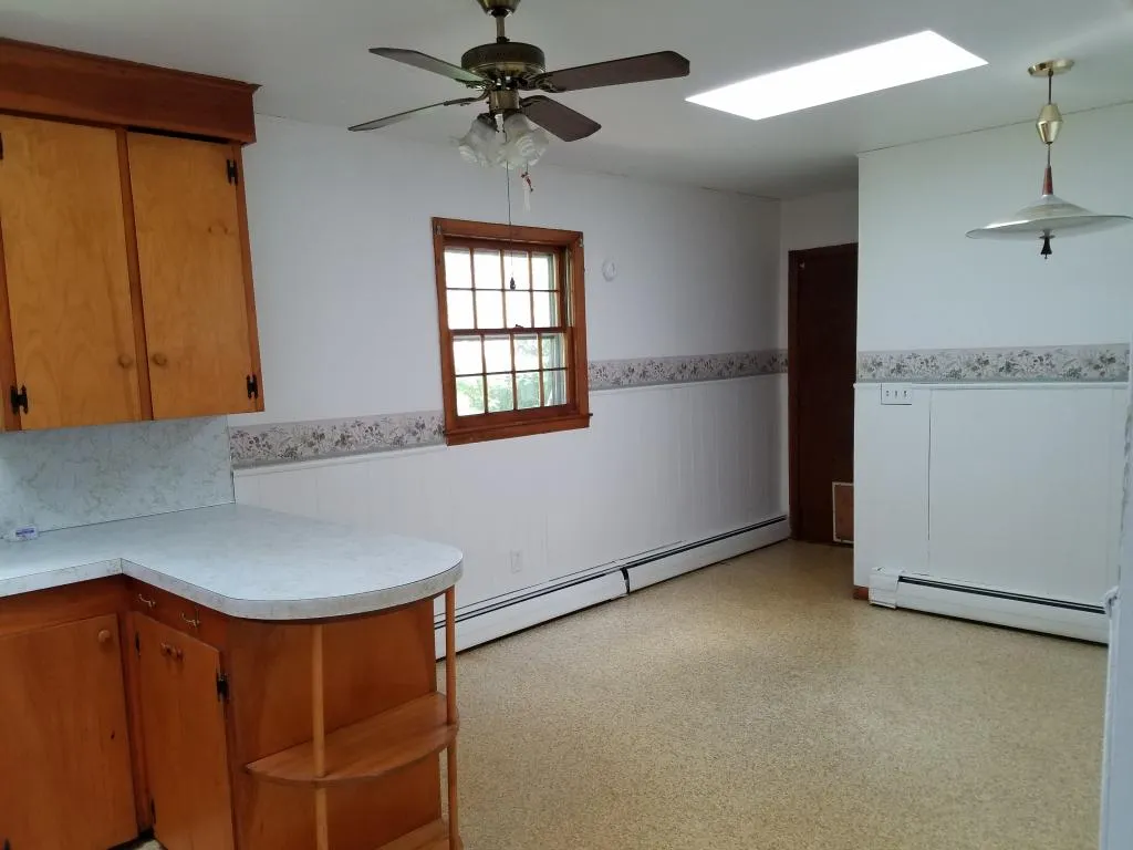 4 William Street Newport NH 03773