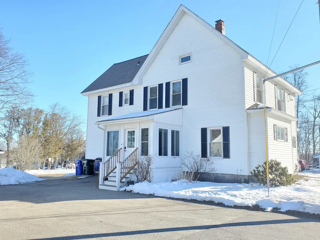 693 South Beech Street Manchester NH 03103