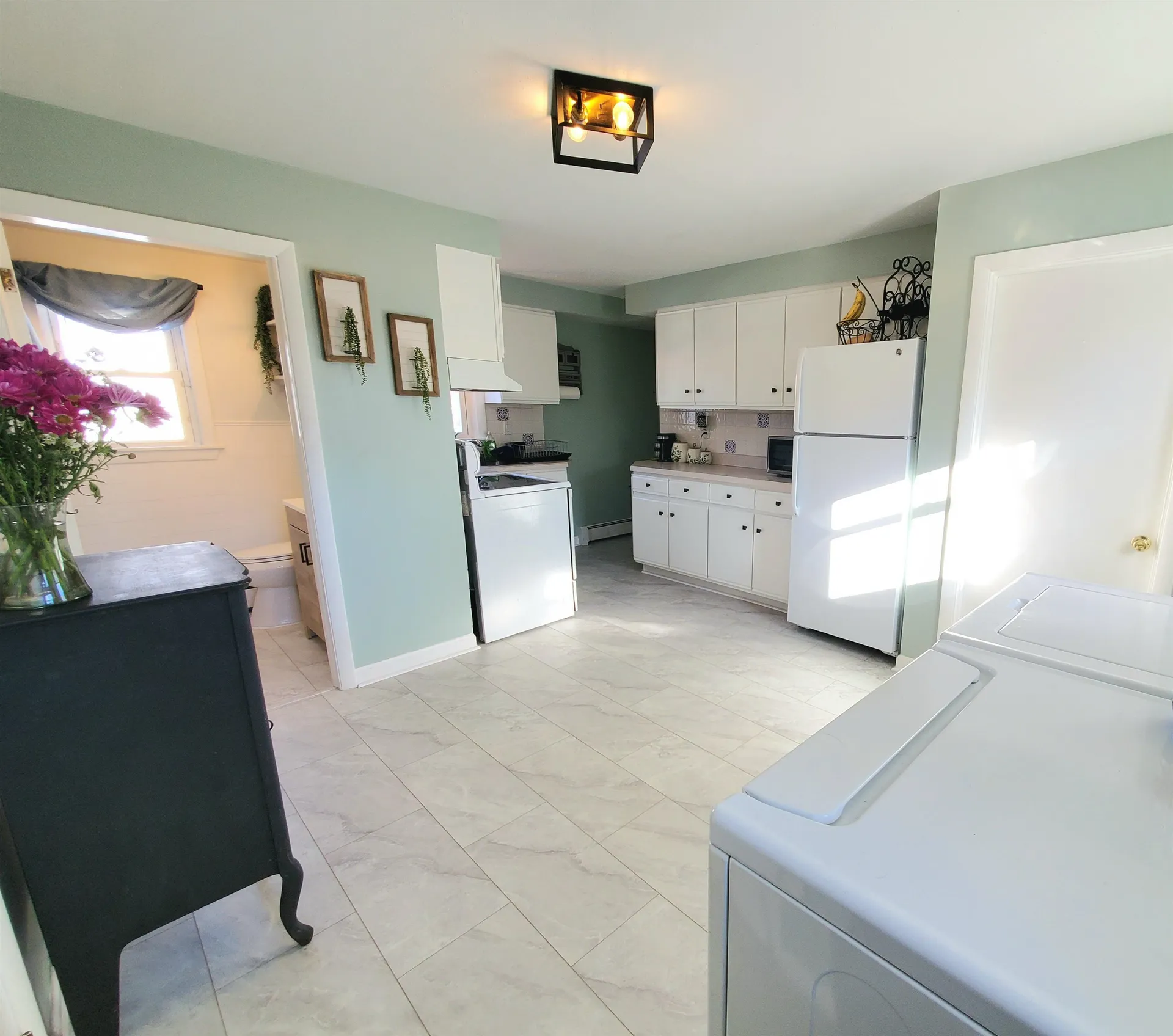 693 South Beech Street Manchester NH 03103