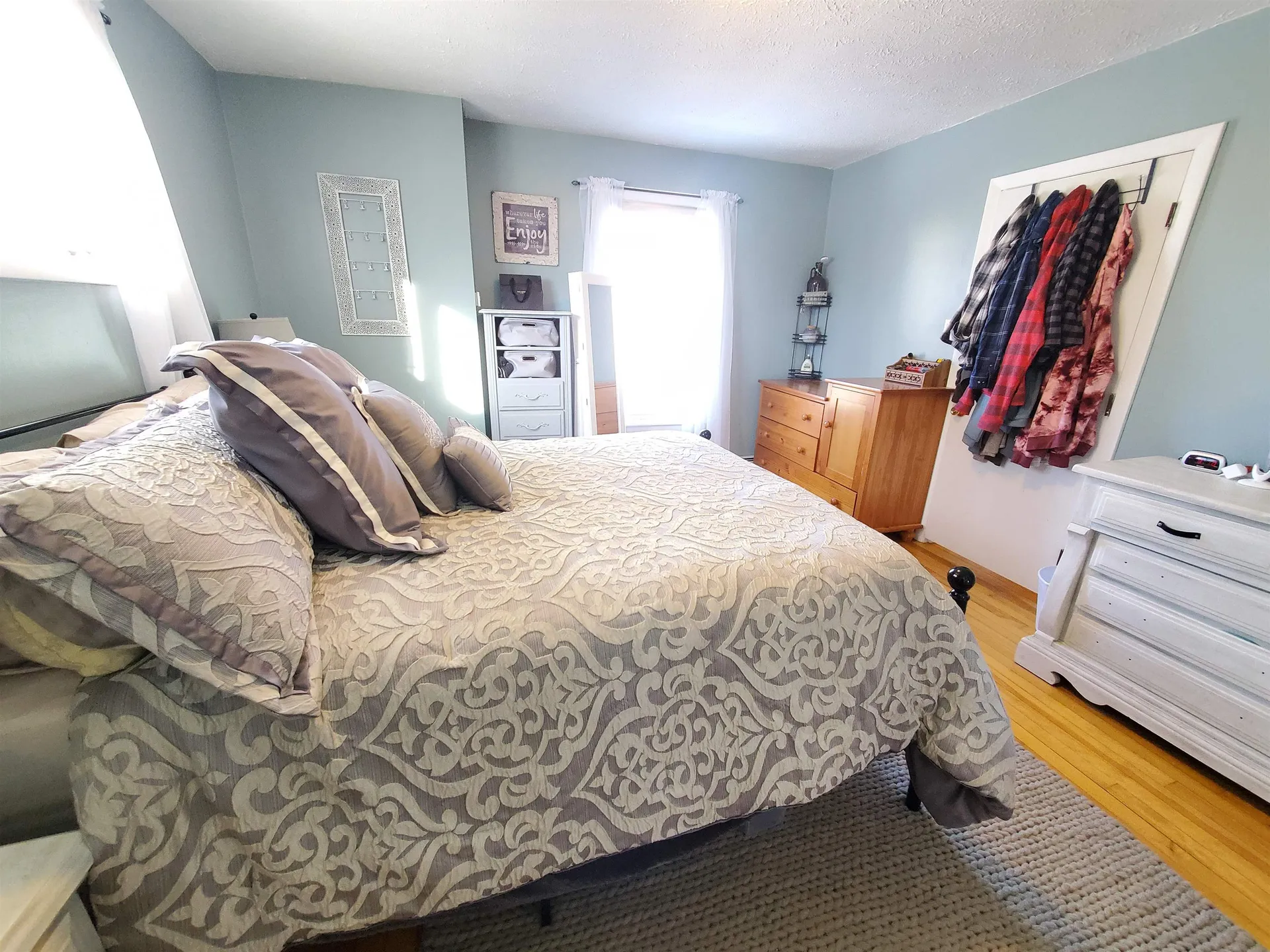 693 South Beech Street Manchester NH 03103