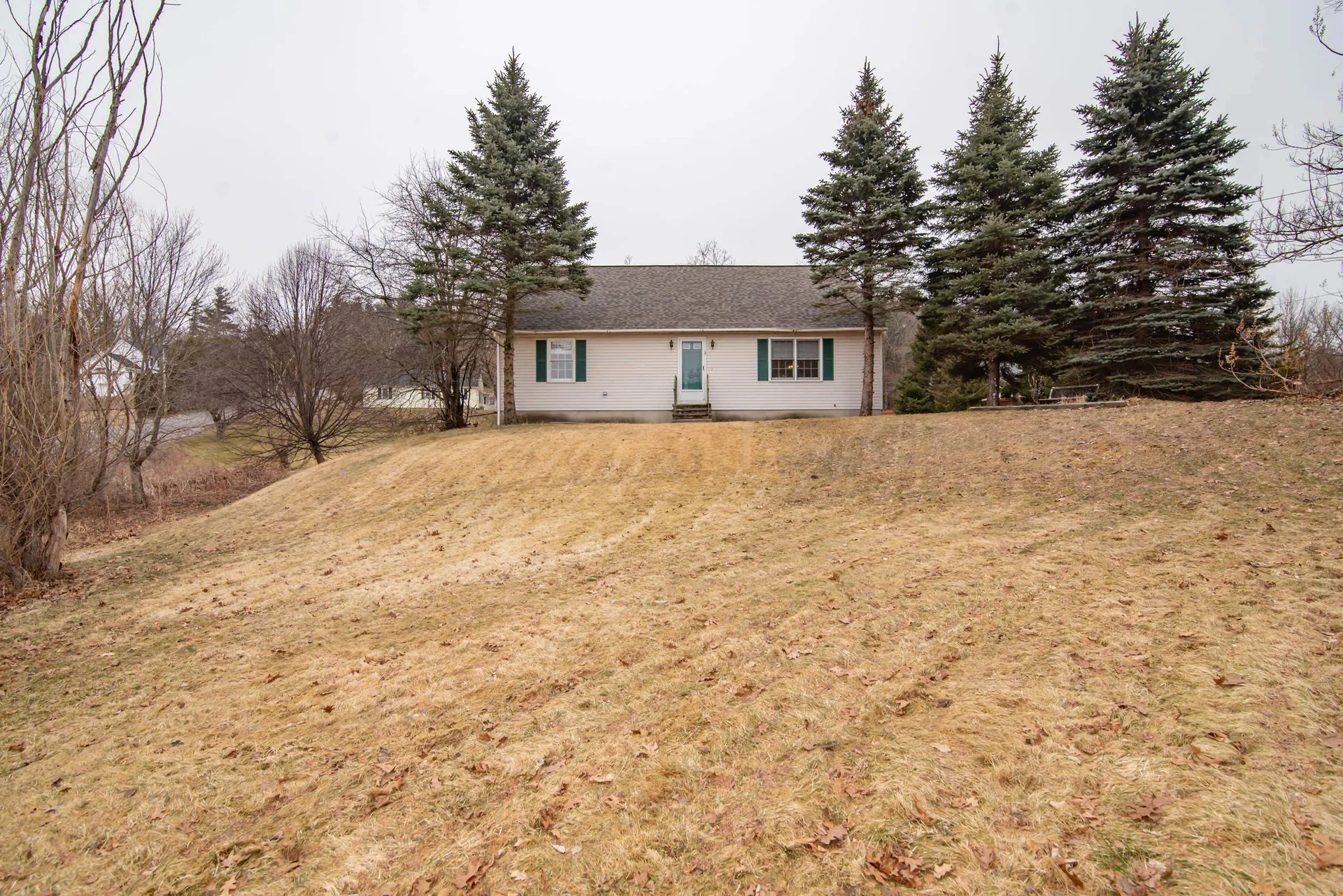 1 Pinecrest Drive Bedford NH 03110