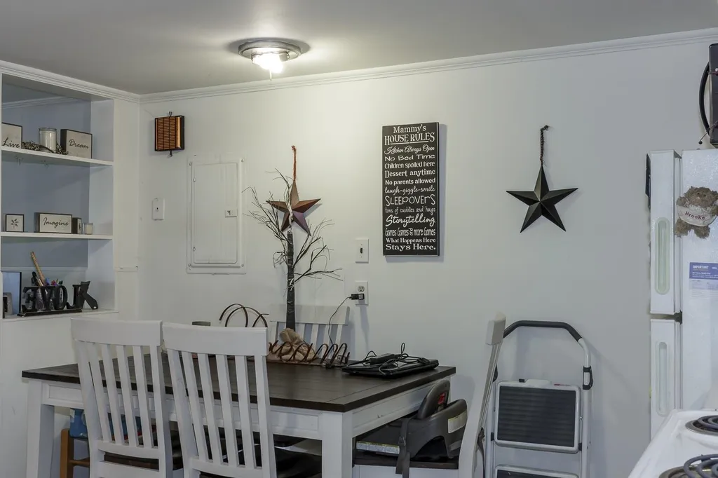 25 Park Avenue Claremont NH 03743
