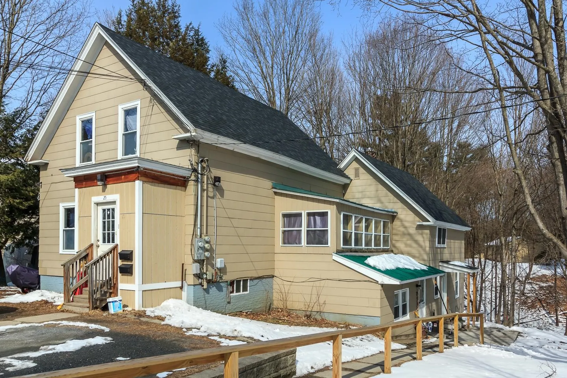 25 Park Avenue Claremont NH 03743
