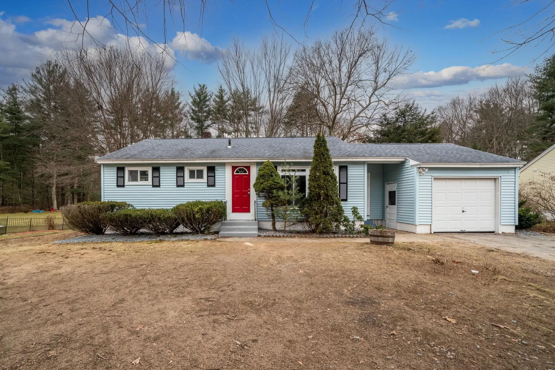 45 Bluff Street Salem NH 03079