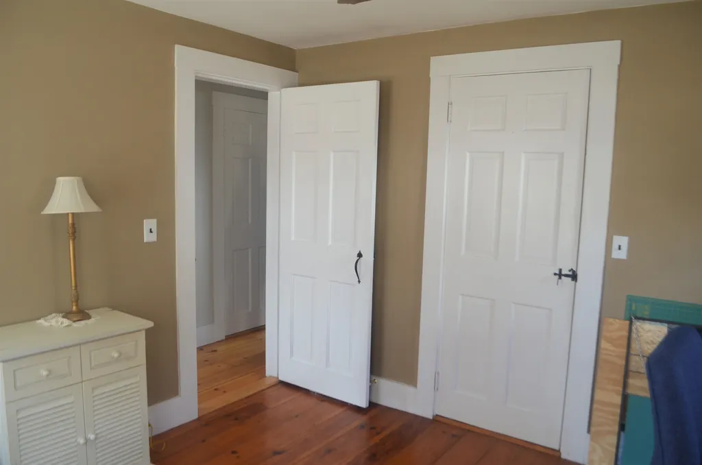 1040 Hemlock Corner Loop Henniker NH 03242