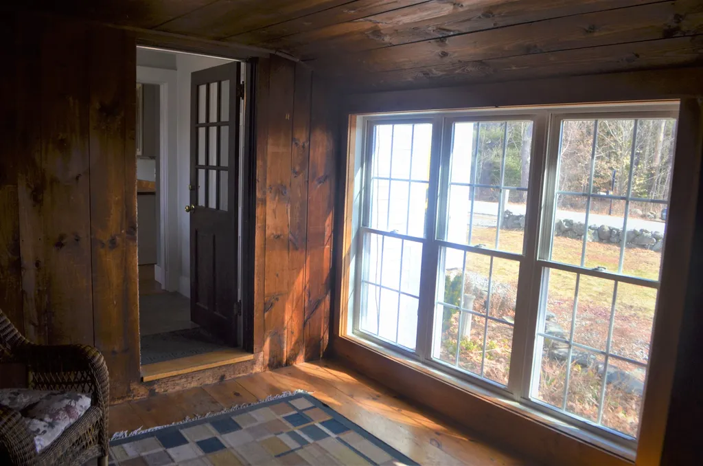 1040 Hemlock Corner Loop Henniker NH 03242