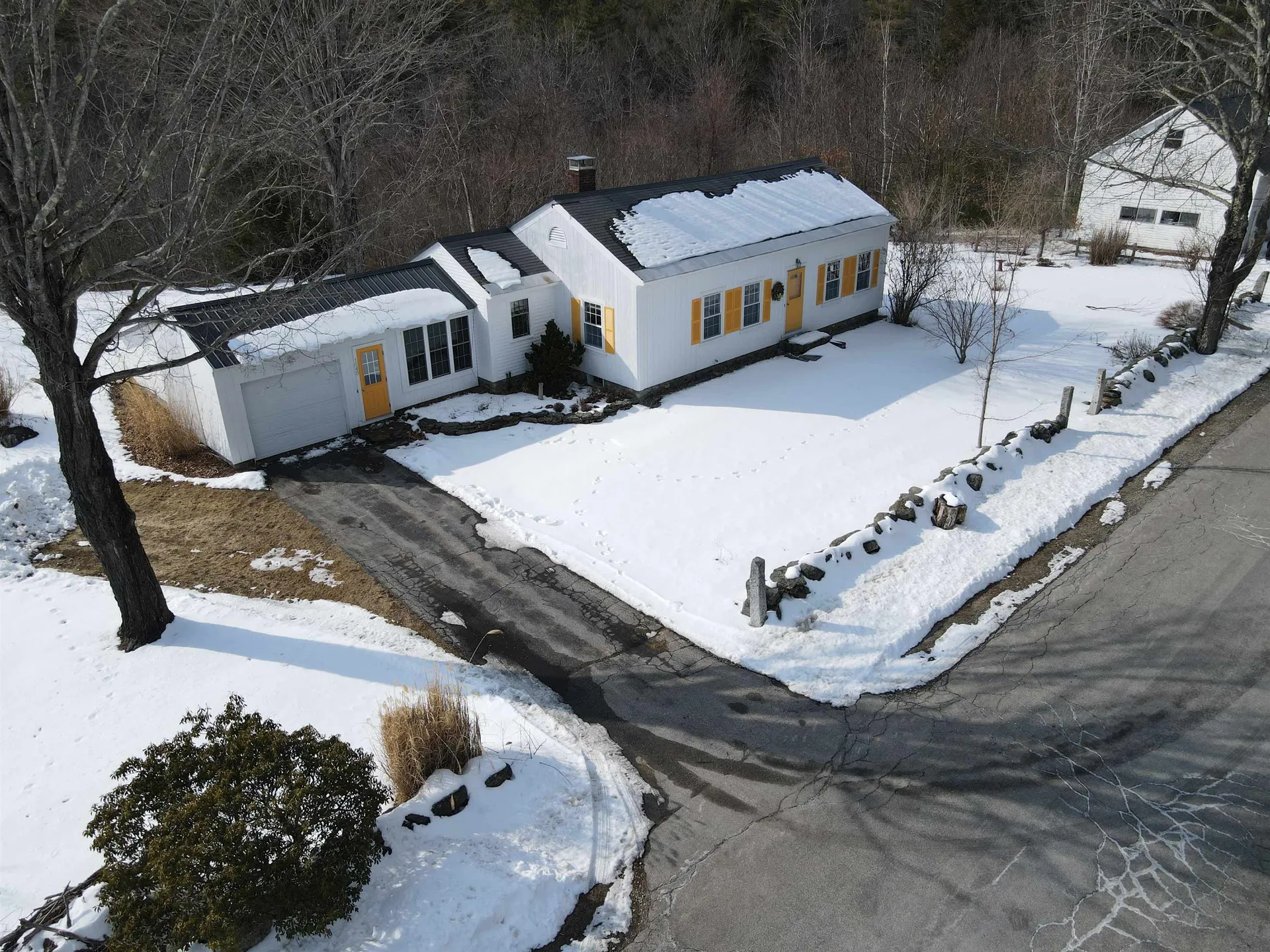 1040 Hemlock Corner Loop Henniker NH 03242