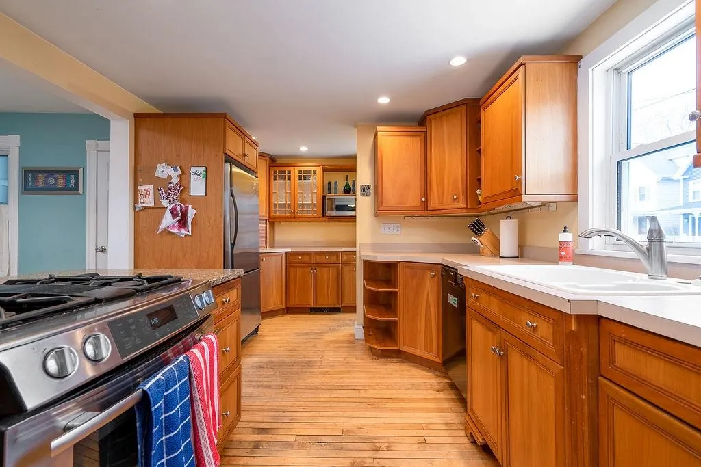 104 Thornton Street Portsmouth NH 03801